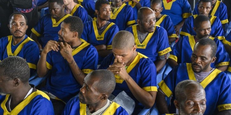 Američki optuženici za neuspjeli puč u Africi navode prisilu — RT Africa