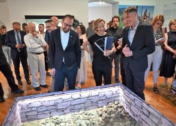 Arheološki muzej u Zagrebu završio obnovu i otvorio javnosti obnovljeni stalni postav