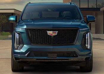 Auto Klub – Jedan je Escalade: Više američki i razmetljivo teško može, ogromna SUV ikona doživjela redizajn