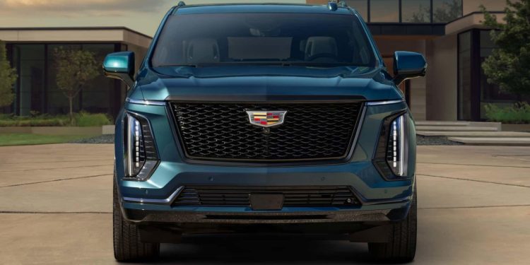 Auto Klub – Jedan je Escalade: Više američki i razmetljivo teško može, ogromna SUV ikona doživjela redizajn