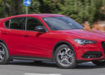 Auto Klub – Na testu Alfa Romeo Stelvio 2.2 MultiJet AWD Sprint: Dokazani sportski SUV sada ima i sjajnu cijenu