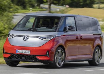 Auto Klub – Najsnažniji Bulli svih vremena: Vozili smo Volkswagenovu raketu s 340 KS