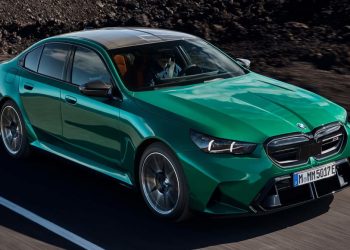 Auto Klub – Nimalo sportski: Zašto je novi BMW M5 tako težak? Samo hibridni sustav ima više od 400 kilograma…