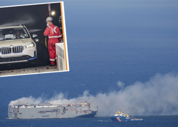 Auto Klub – Ništa od preprodaje: Sud je zabranio prodaju 260 BMW-a s broda koji je prošle godine zahvatio veliki požar