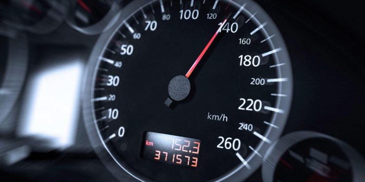 Auto Klub – Otkrivena prevara: Vlasnik autosalona iz Zagreba skidao kilometre na uvezenim autima