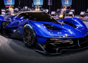 Auto Klub – Ovo će biti najbrža stvar na cesti ikada. Potvrđeno je da stiže cestovna verzija novog Red Bulla