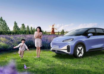 Auto Klub – Ovo je idealan auto za mlade roditelje: Zna čak i kada se beba ‘olakšala’