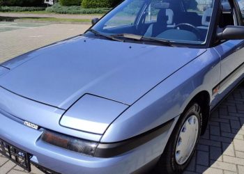 Auto Klub – Prilika za ljubitelje! Prodaje se Mazda 323 F sa samo 630 km: Priča iza nje je vrlo zanimljiva
