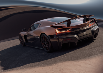 Auto Klub – Rimac proslavio rođendan u stilu: Ovo je prvi od devet primjeraka specijalne serije