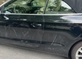 Auto Klub – Vlasnica uništenog Audija dobila poruku ispod brisača: ‘Znam tko je kriv, snimila ga je kamera’