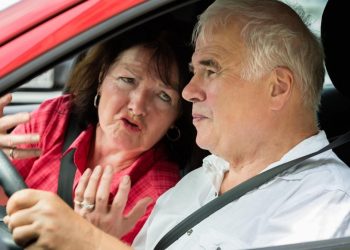 Auto Klub – Vozač u Hrvatskoj prijavio ženu da puno priča i da ga ometa u vožnji: Otkriveno koliku je kaznu platila