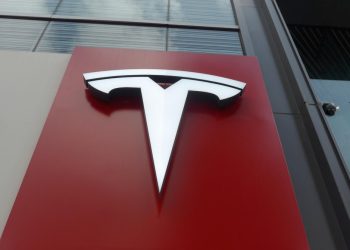 Auto Klub – Znak koji krije zanimljivu priču: Jeste li znali što zapravo stoji iza logotipa Tesle?