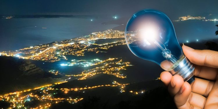 BEZ STRUJE Dijelovi Splita, Solina i Dugog Rata sljedeća dva dana bez električne energije