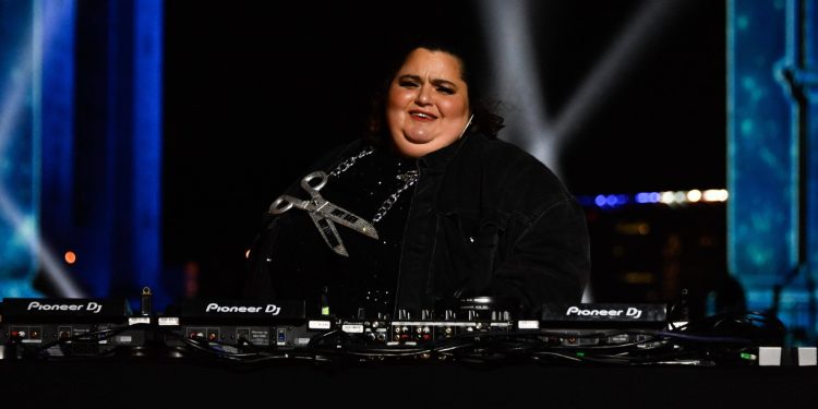 PRIJAVILA IH POLICIJI Zvijezdi otvorenja Olimpijskih igara prijete silovanjem, mučenjem i smrću | NACIONAL.HR