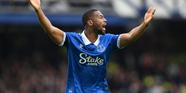 Beto: “Trebam kritiku od hejtera. Čuvam snimke zaslona…”