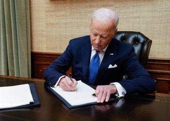 Biden: Potrebno mi je više sna i ne želim nastupati poslije 20 sati