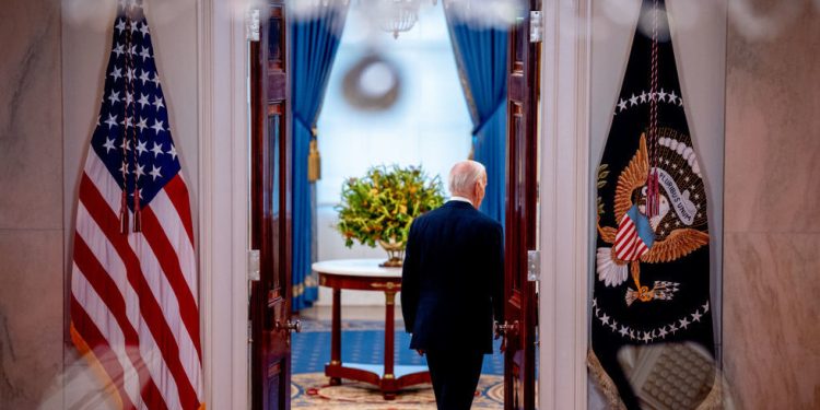 Biden bi mogao odustati od predsjedničke utrke – NYT — RT World News