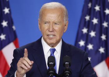 Biden brani svoju primjedbu ‘staviti Trumpa u bullseye’ — RT World News
