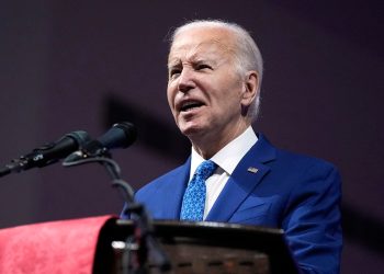 Biden napominje da ‘svijet gleda u Ameriku’ dok se suočava s nadzorom prije nego što bude domaćin samita NATO-a