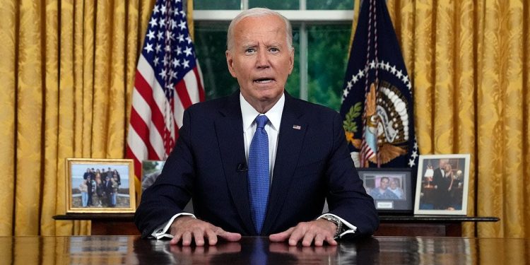 Biden podržava Harrisa, gura ‘reformu’ Vrhovnog suda u govoru ‘prenesi baklju’ o okončanju ponude 2024.