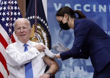 Biden pozitivan na Covid — RT World News