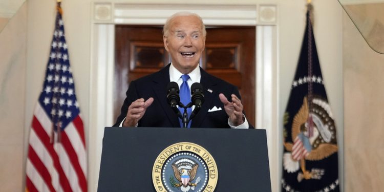 Biden reagira na Trumpovu presudu o imunitetu — RT World News