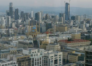 Blitz Krieg zapada: svim diplomatskim silama pokušavaju spriječiti rat koji bi zapalio regiju