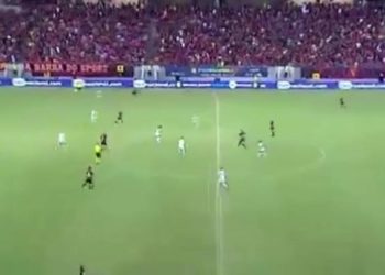 Brazil, autogol je komičan: gdje je vratar?