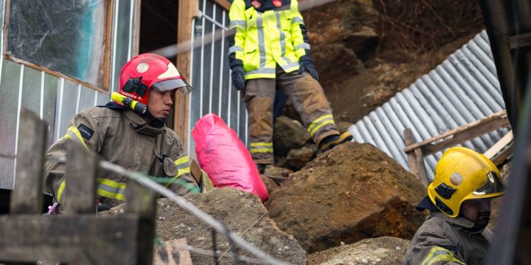 NEMA UPOZORENJA NA TSUNAMI Potres magnitude 7,4 pogodio sjever Čilea, štete se zabrajaju | NACIONAL.HR