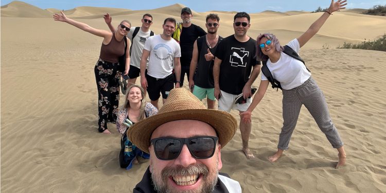 Cilj nam je proizvodnja igara i aplikacija koje imaju pozitivan utjecaj na živote osoba s invaliditetom