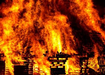 Čini se da je piroman iz Njemačke Hrvat: Policija ga zna od ranije, a šteta je ogromna