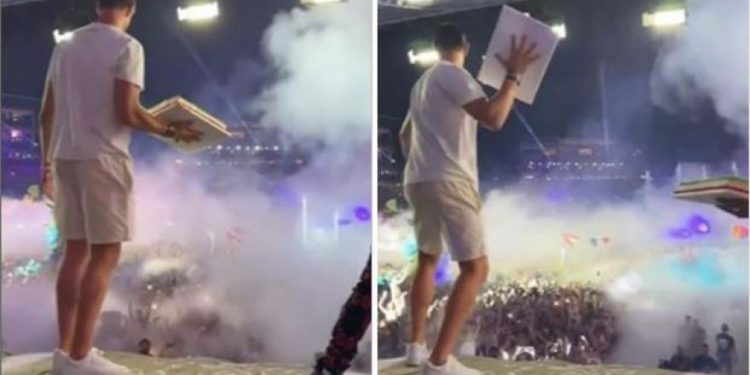 Courtois, što to radiš?  Bacite tortu na publiku u Tomorrowlandu