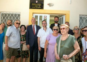 DP najavio da će nakon izbora maknuti naziv vrtića Palmina: “Stavljajte drugovi, stajat će tamo još par mjeseci”