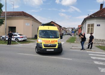 OPET DRAMA U DARUVARU Muškarac prijetio djelatnicima hitne: ‘Razrezat ću vas na 12 dijelova’ | NACIONAL.HR