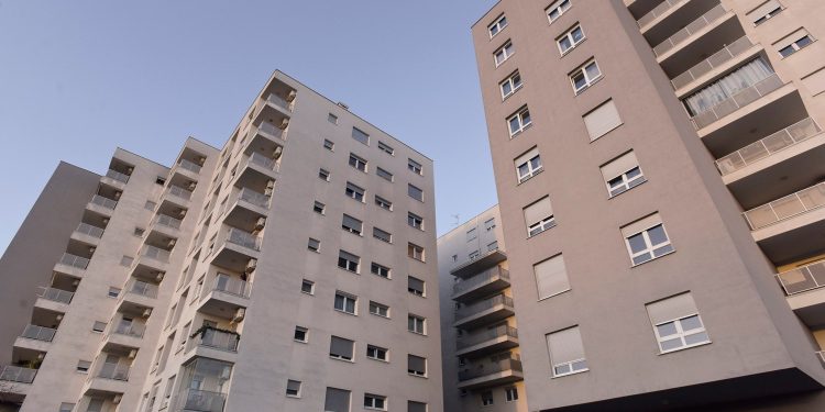 Diljem Hrvatske počela velika rasprodaja stanova: Najjeftiniji je 11 tisuća eura