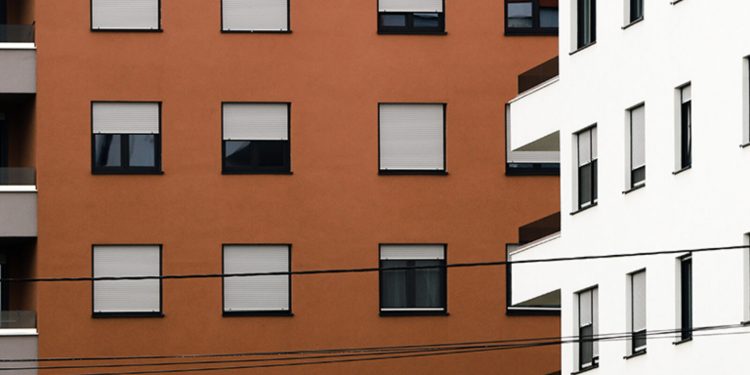 Do sredine godine oko 500 kupoprodaja stanova manje nego lani – postepena stabilizacija cijena