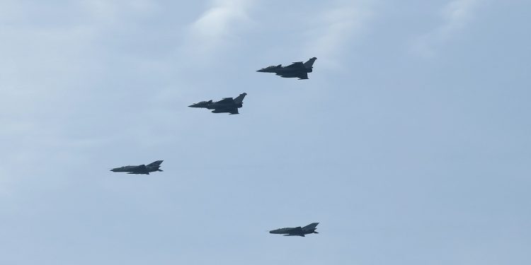 Drama na nebu iznad Hrvatske: Podignuli MiG-ove, stigli detalji o nepoznatom avionu