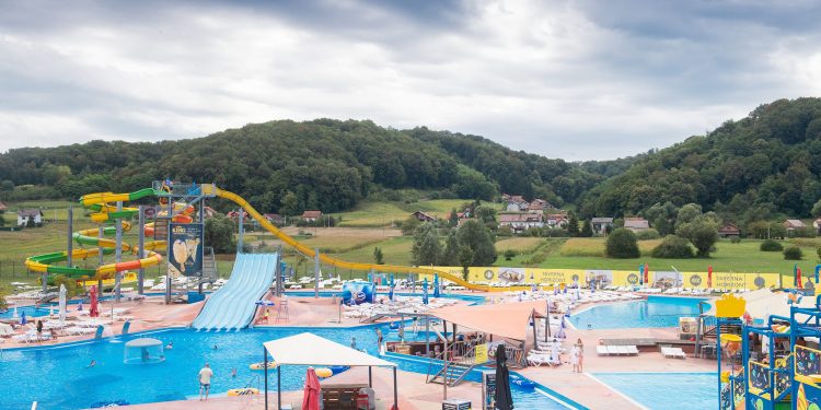 Drama u Tuheljskim toplicama: Mladić slomio vratni kralježak u bazenu