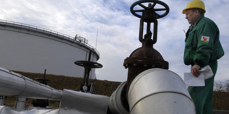 Država EU optužuje Kijev za ucjenu — RT World News