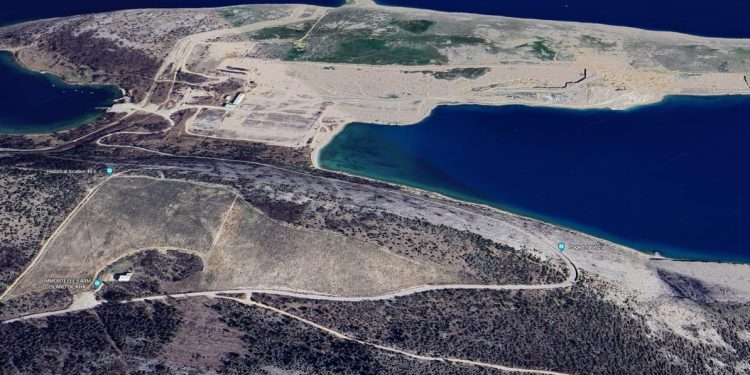 Dvoje ozlijeđenih uslijed udara brodice u obalu, na otoku Krku