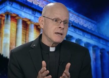 Egzorcist upozorio na zabludu o paklu: ‘Zato se drže za ljude’