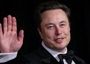 Elon Musk napušta Kaliforniju zbog trans zakona — RT Business News