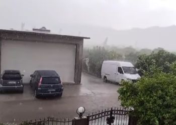 Epsko nevrijeme pokosilo Dalmaciju i Istru, padala tuča veličine loptice: Otvorila su se bečka vrata