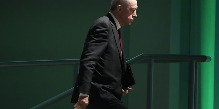 Erdogan oštro: SAD je sudionik u ratnim zločinima u Gazi
