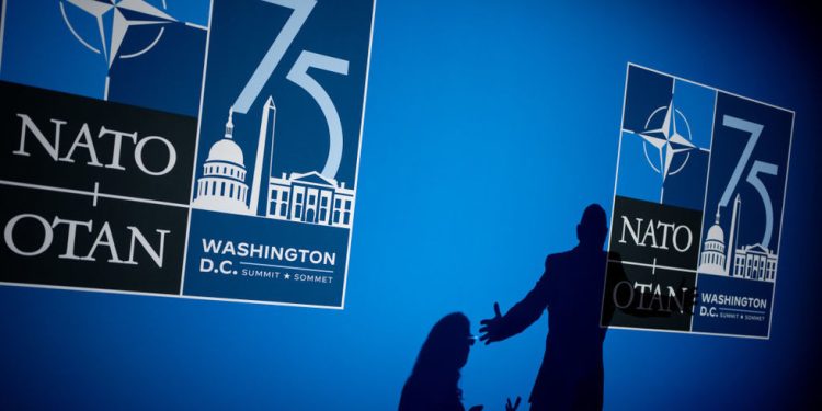 Evo zašto NATO više ne funkcionira — RT World News