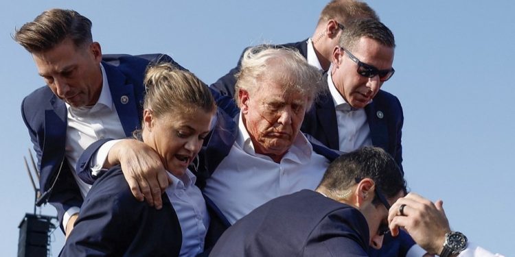 FBI nije u pravu u vezi s pokušajem atentata, kaže Trumpov liječnik — RT World News