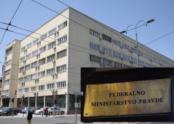 FEDERALNO MINISTARSTVO PRAVDE Kako je magistar kriminalistike zaposlen kao vozač ministra