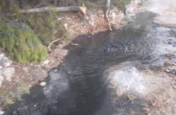 FEKALIJE U ŽDRELCU Stigao odgovor načelnika Općine Pašman : “Pukla nam je cijev!”