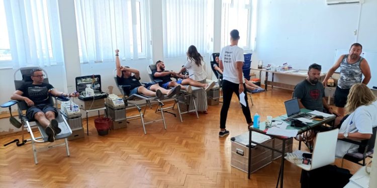 (FOTO) EMOTIVNA SJEĆANJA U KUČINAMA Darivanje krvi i prijateljska utakmica u čast Joška Matkovića