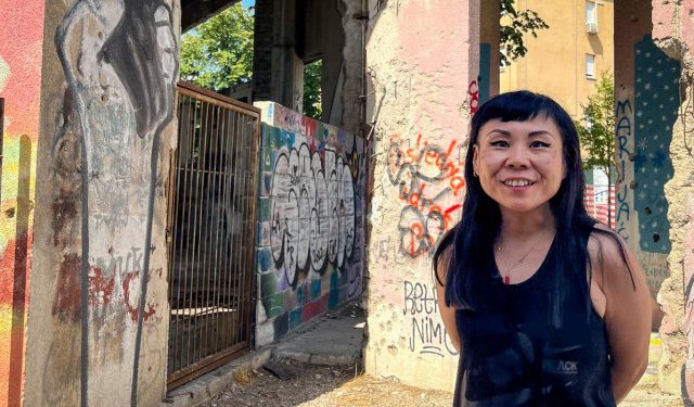 FOTO Japanska ulična umjetnica na Street Art Festivalu u Mostaru